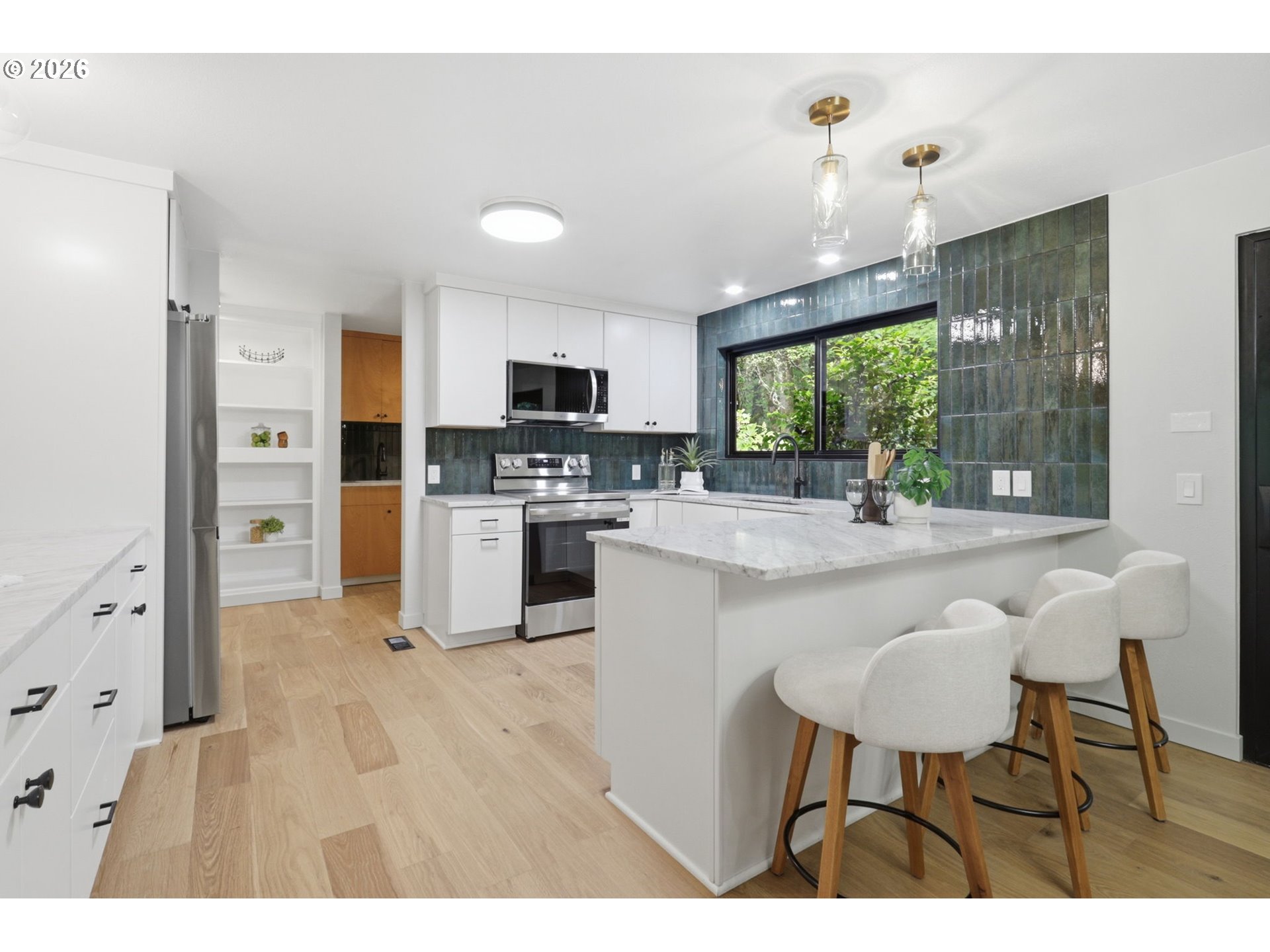 10625 Southwest Lancaster Road Portland, OR 97219 - Photo 10 of 48 Gallery Image 10
