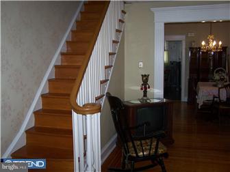 205 Huntley Road Upper Darby, PA 19082 - Photo 3 of 9