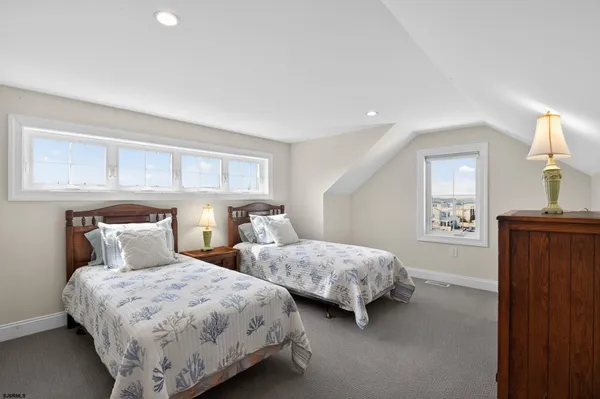 $45,000 | 103 North Madison Avenue, Margate City, NJ 08402