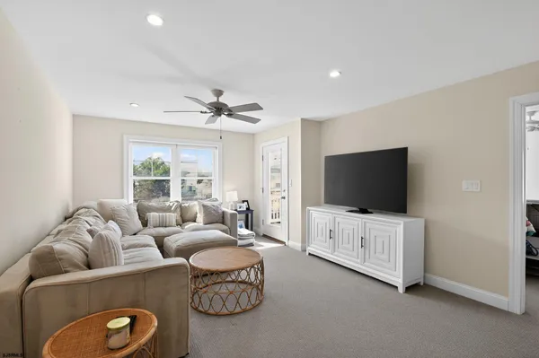 $45,000 | 103 North Madison Avenue, Margate City, NJ 08402