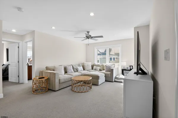 $45,000 | 103 North Madison Avenue, Margate City, NJ 08402