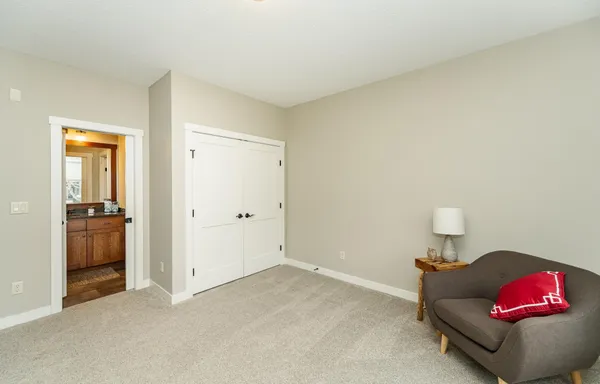 $700,000 | 3915 Berkshire Road Southwest, Rochester, MN 55902