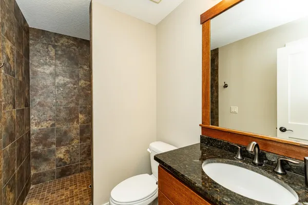 $700,000 | 3915 Berkshire Road Southwest, Rochester, MN 55902