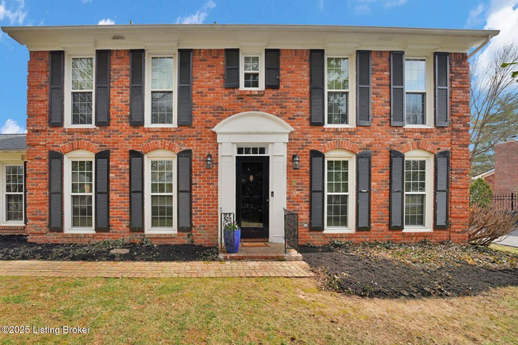 6110 Rodes Drive Northfield, KY 40222 - Photo 2 of 46 photo_online_001