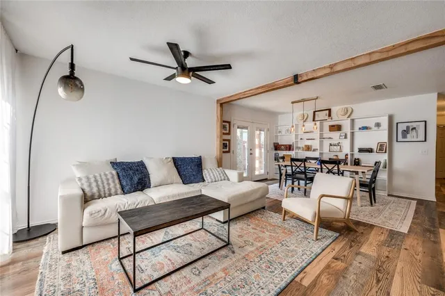 $2,400 | 916 South Tennessee Street, McKinney, TX 75069