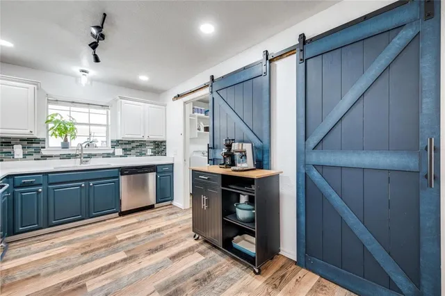 $2,400 | 916 South Tennessee Street, McKinney, TX 75069