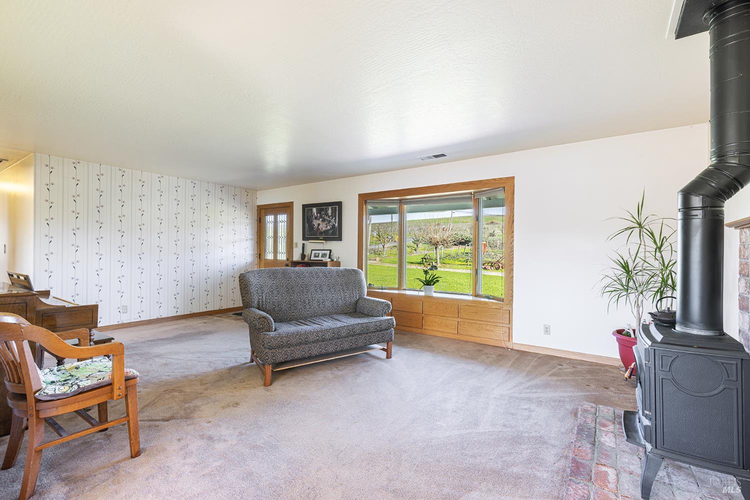 1289 Duhig Road Napa, CA 94559 - Photo 8 of 71