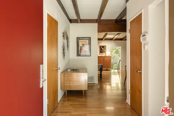 $1,495,000 | 3262 Dos Palos Drive, Los Angeles, CA 90068