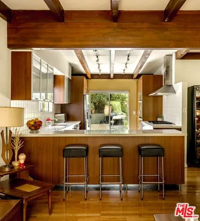 $1,495,000 | 3262 Dos Palos Drive, Los Angeles, CA 90068