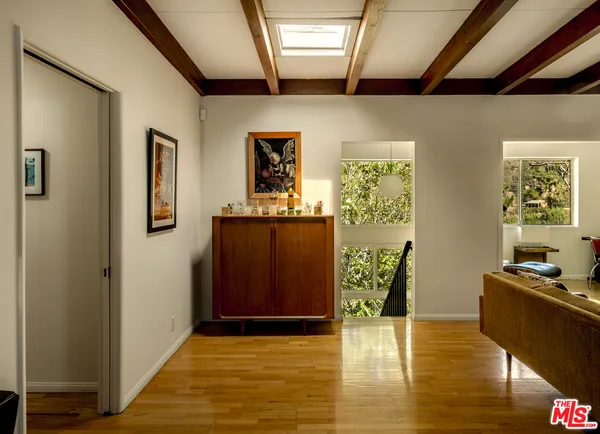 $1,495,000 | 3262 Dos Palos Drive, Los Angeles, CA 90068