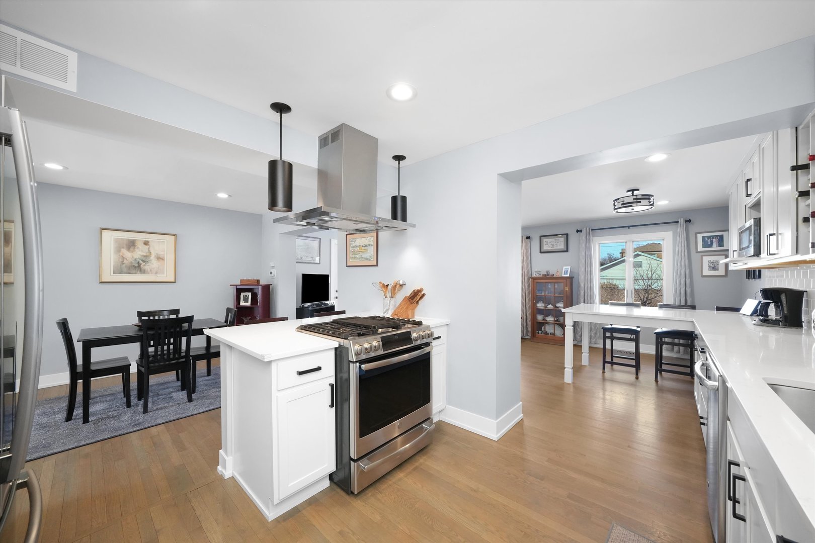 11006 South Harding Avenue Chicago, IL 60655 - Photo 16 of 31
