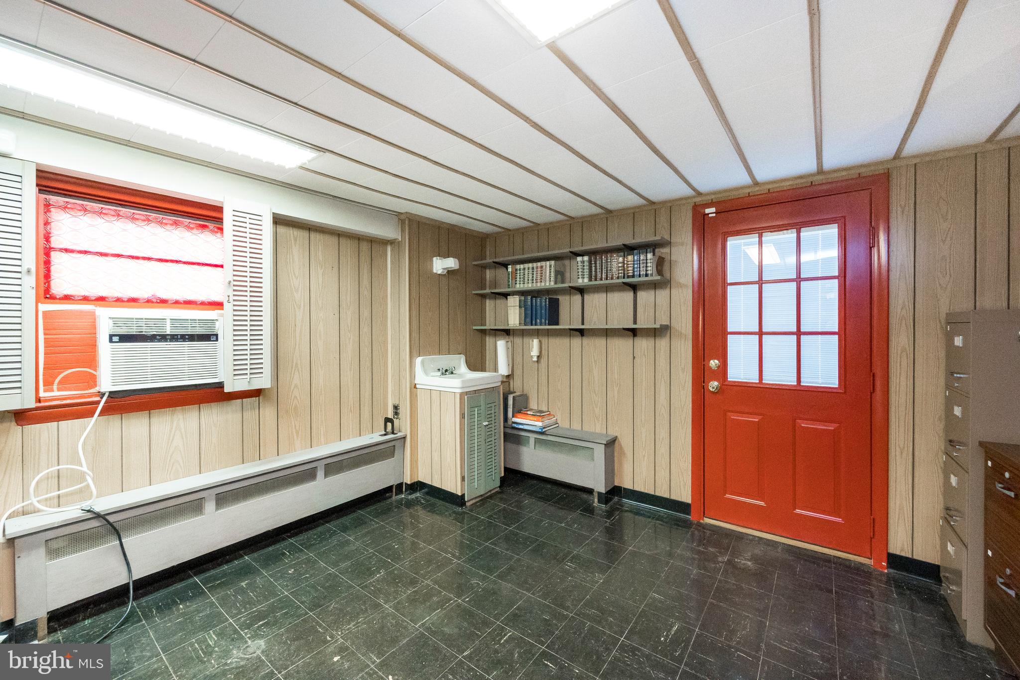 24 East 7 Stars Road Phoenixville, PA 19460 - Photo 26 of 33 Office in Basement