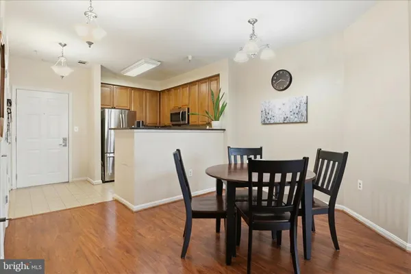 $439,900 | 801 South Greenbrier Street, Unit 103, Arlington, VA 22204