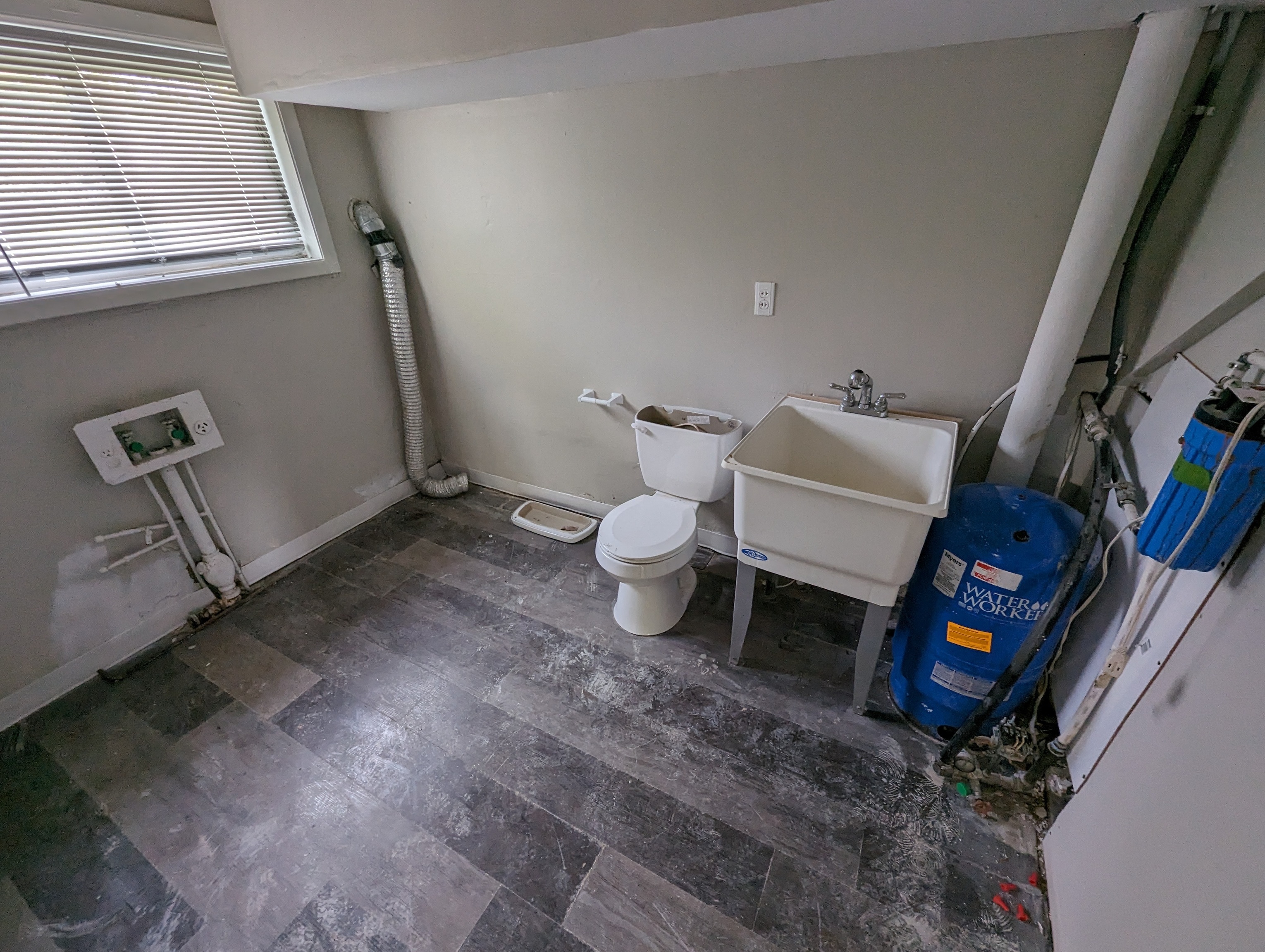 1208 East Royerton Road Muncie, IN 47303 - Photo 15 of 32 Gallery Image 15