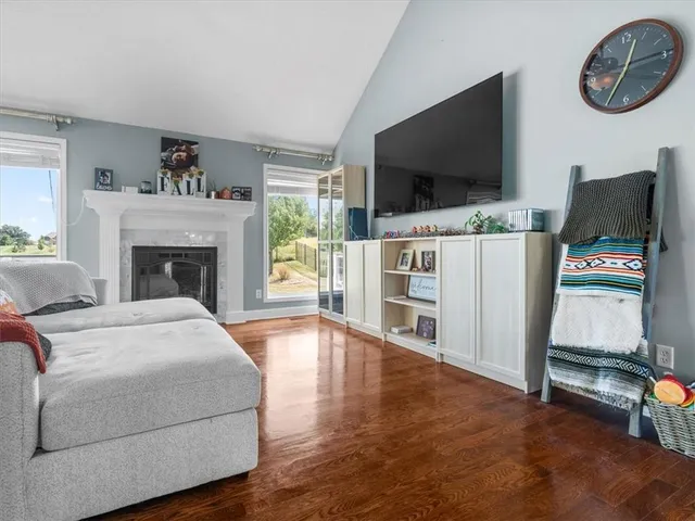 $364,000 | 4605 Stacey Way, St. Joseph, MO 64505