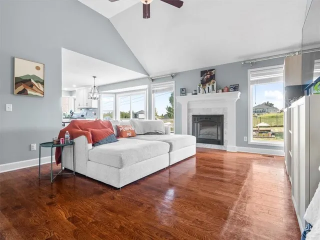 $364,000 | 4605 Stacey Way, St. Joseph, MO 64505