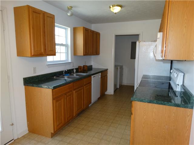 1374 Neptune Road Ashland City, TN 37015 - Photo 3 of 9 Gallery Image 3