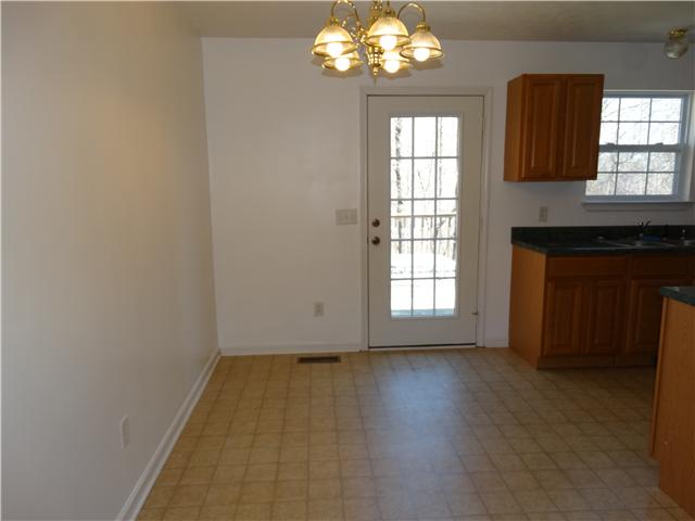 1374 Neptune Road Ashland City, TN 37015 - Photo 7 of 9 Gallery Image 7