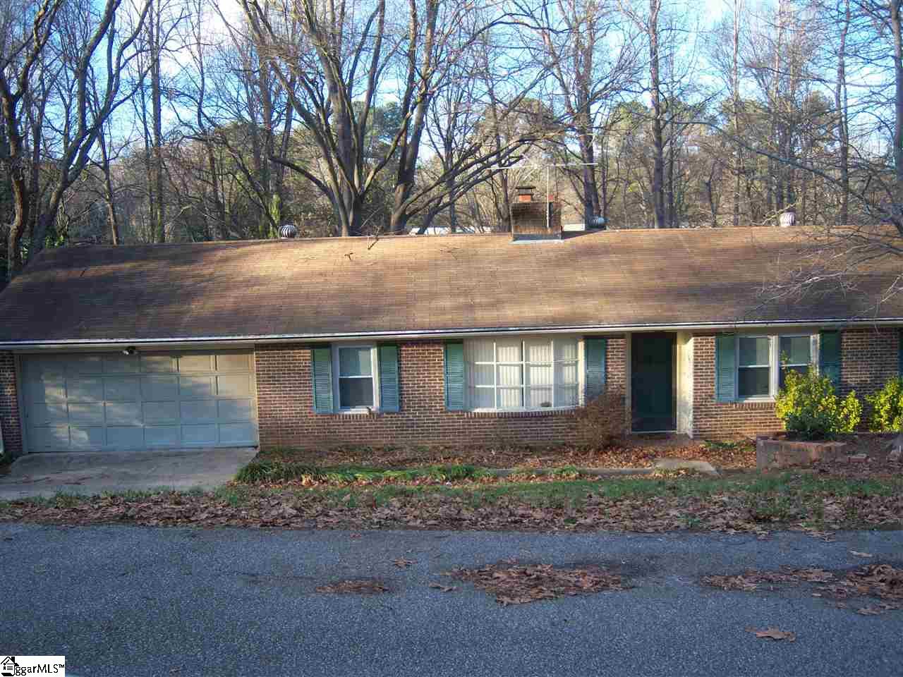 100 Hillbrook Road Taylors, SC 29687 - Photo 1 of 21 Gallery Image 1