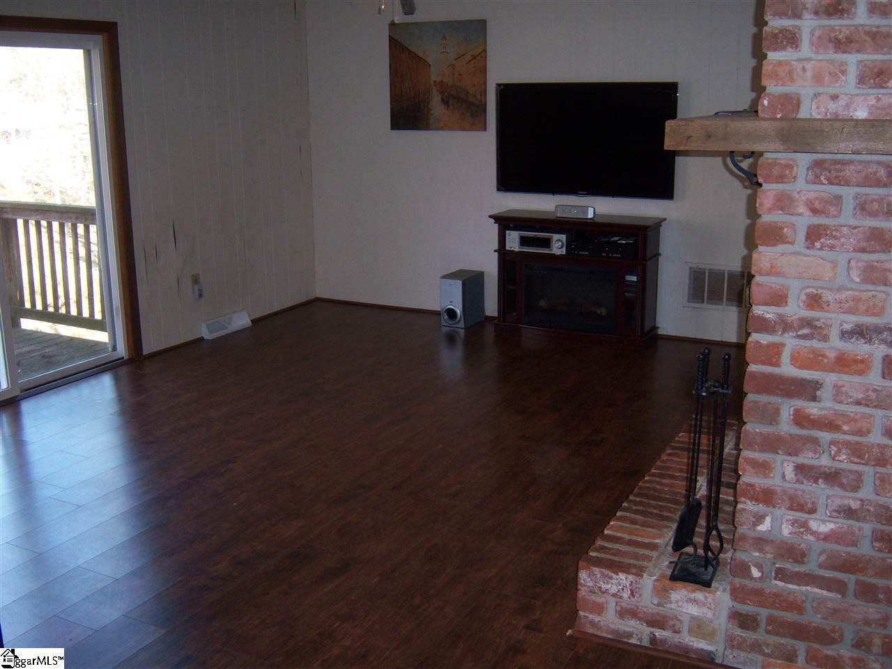 100 Hillbrook Road Taylors, SC 29687 - Photo 4 of 21 Gallery Image 4
