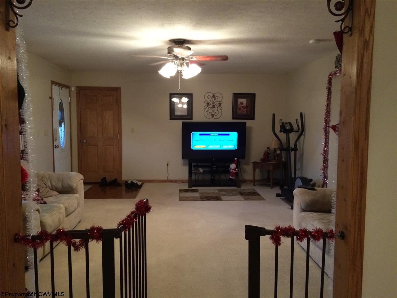 605 D Road Reedsville, WV 26547 - Photo 6 of 17 Gallery Image 6