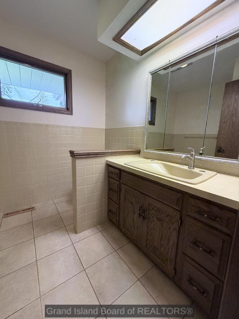1498 East One-R Road Grand Island, NE 68801 - Photo 18 of 36 Gallery Image 18