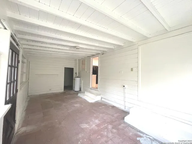 $1,300 | 128 Vanderbilt Street, San Antonio, TX 78210