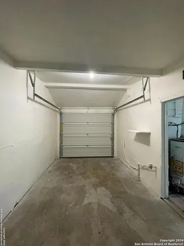 $1,300 | 128 Vanderbilt Street, San Antonio, TX 78210