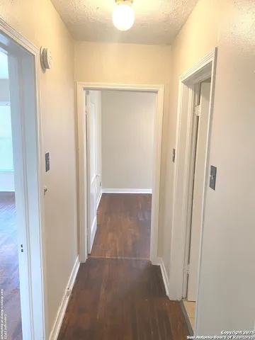 $1,300 | 128 Vanderbilt Street, San Antonio, TX 78210