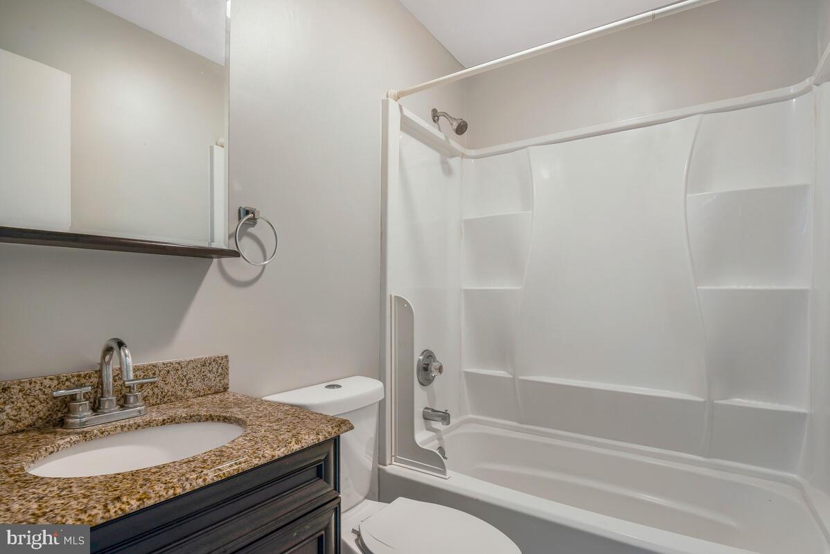 2702 2nd Street Southeast Washington, DC 20032 - Photo 20 of 34 Master bath - 3rd floor
