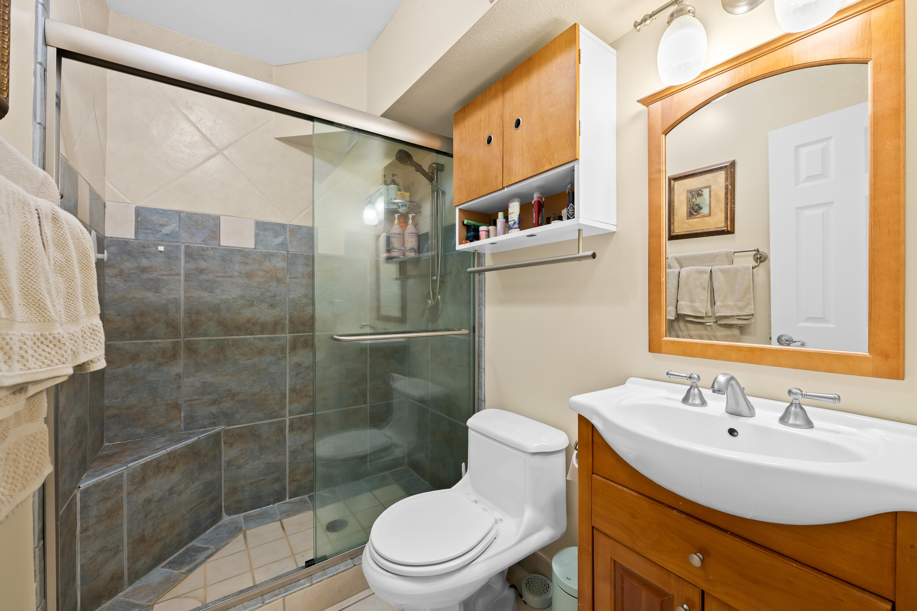 95 North Birch Road, Unit 304 Fort Lauderdale, FL 33304 - Photo 18 of 35 DSC_1569