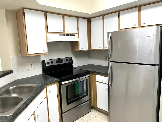 $1,950 | 815 West Boynton Beach Boulevard, Unit 12101, Boynton Beach, FL 33426