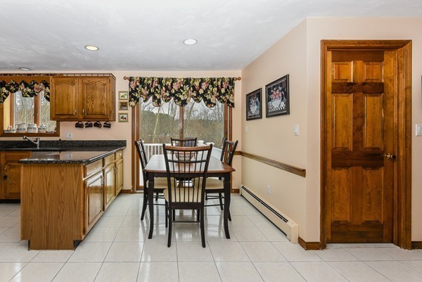 21 Raven Road Canton, MA 02021 - Photo 7 of 27