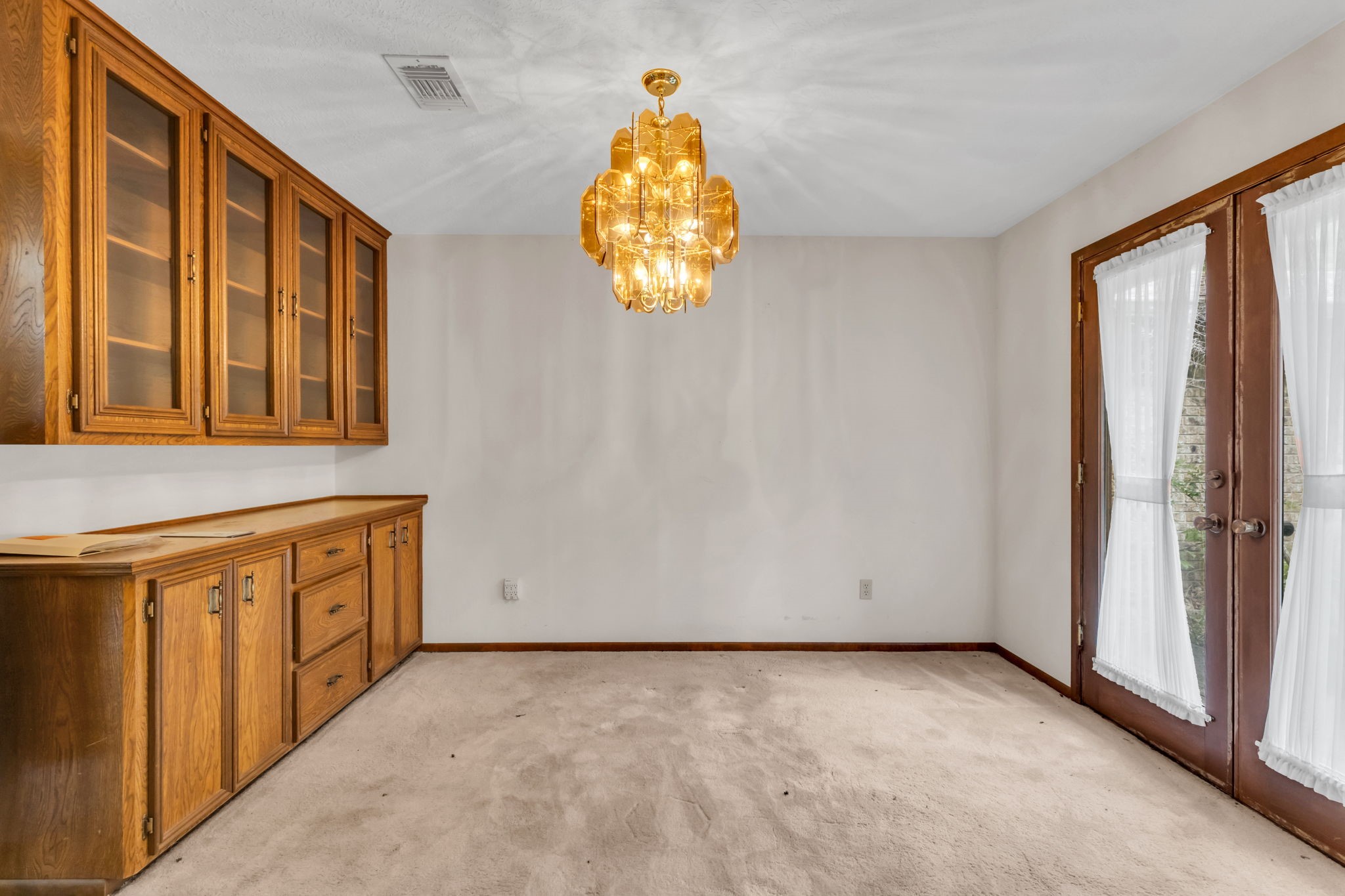 222 County Road 3085 Colmesneil, TX 75938 - Photo 12 of 50 a view of an entryway with wooden floor