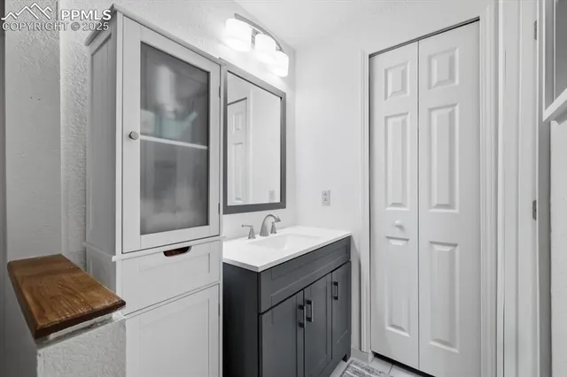 $425,000 | 3280 Bunker Hill Drive, Colorado Springs, CO 80920