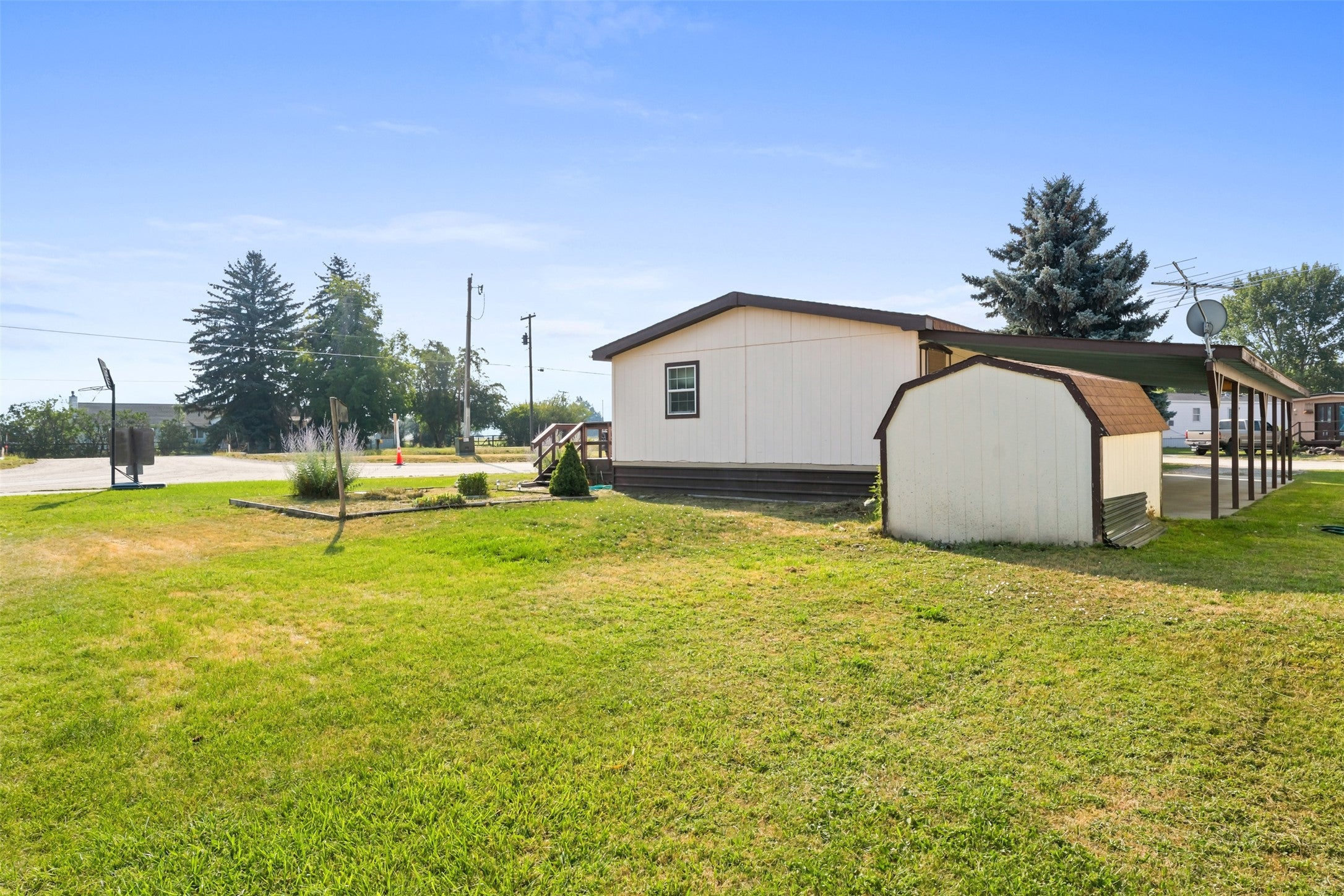467 Grantsdale Road, Unit 21 Hamilton, MT 59840 - Photo 3 of 22 Gallery Image 3