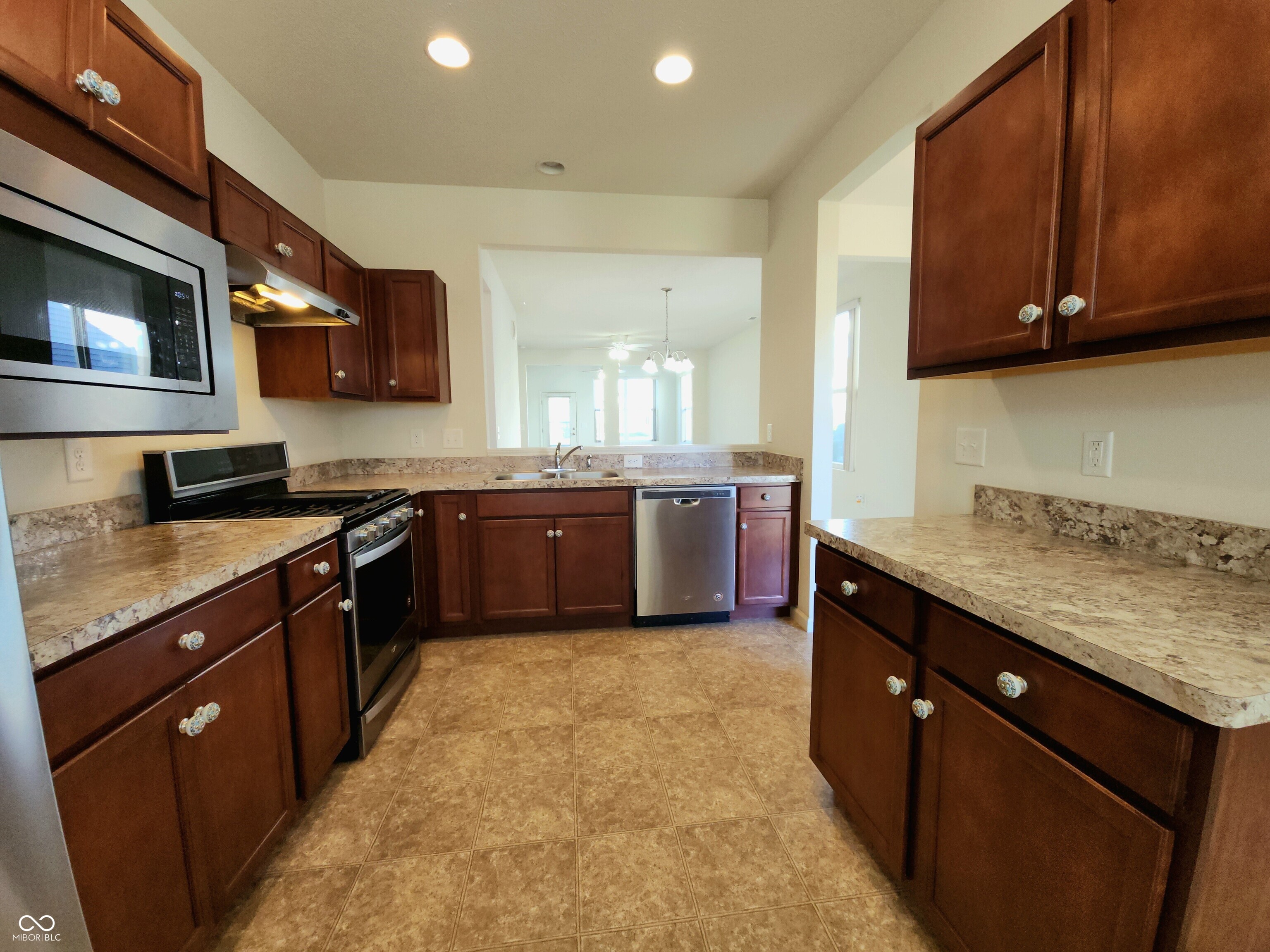 4889 Lilium Drive Plainfield, IN 46168 - Photo 33 of 54