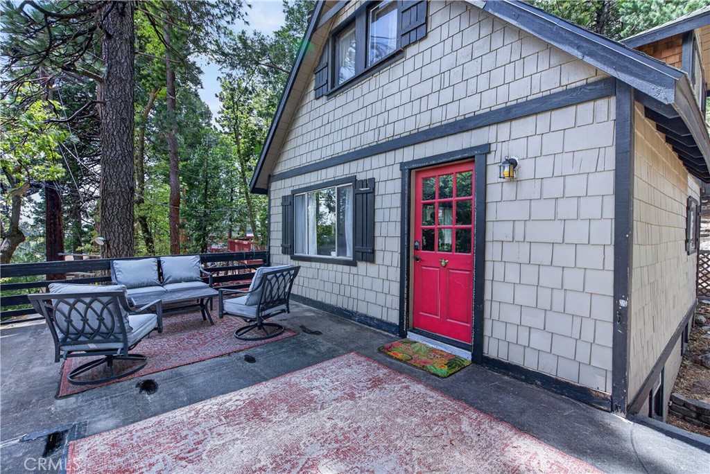 1190 Scenic Way Rimforest, CA 92378 - Photo 12 of 38