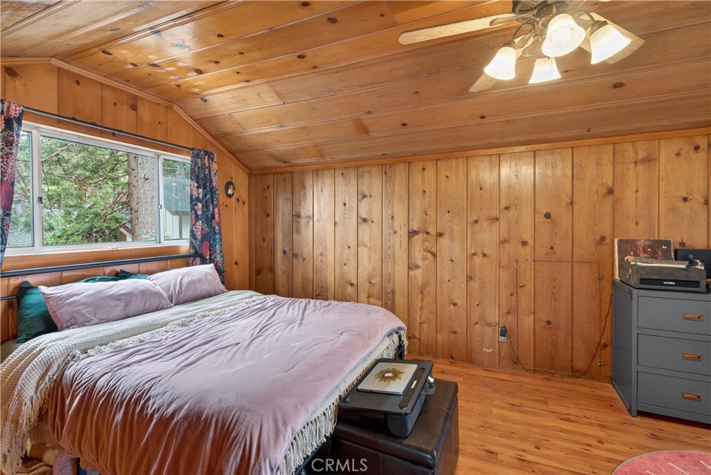 1190 Scenic Way Rimforest, CA 92378 - Photo 26 of 38