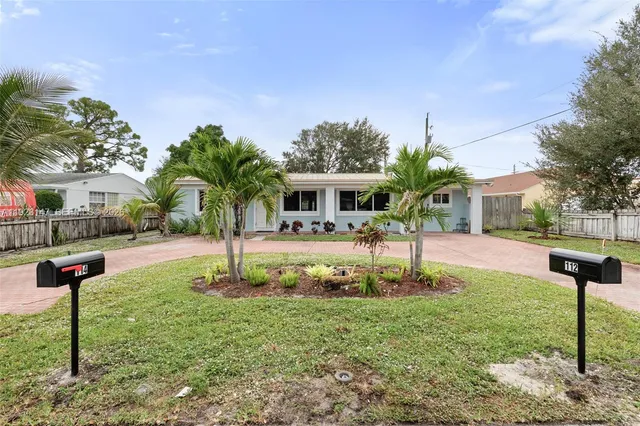 $699,000 | 112 Milton Street, Lantana, FL 33462