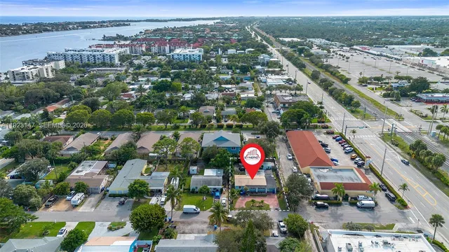 $699,000 | 112 Milton Street, Lantana, FL 33462