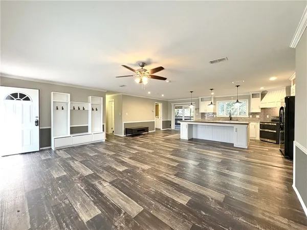 $239,900 | 127 Copano Heights Boulevard, Rockport, TX 78382