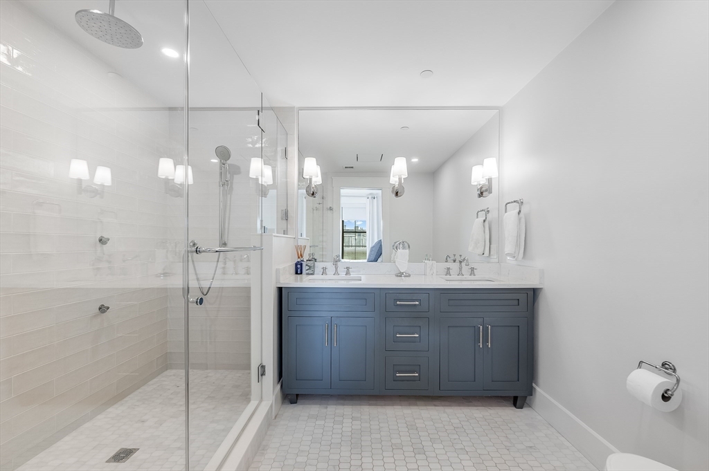799 East 3rd Street, Unit 2 Boston, MA 02127 - Photo 17 of 40