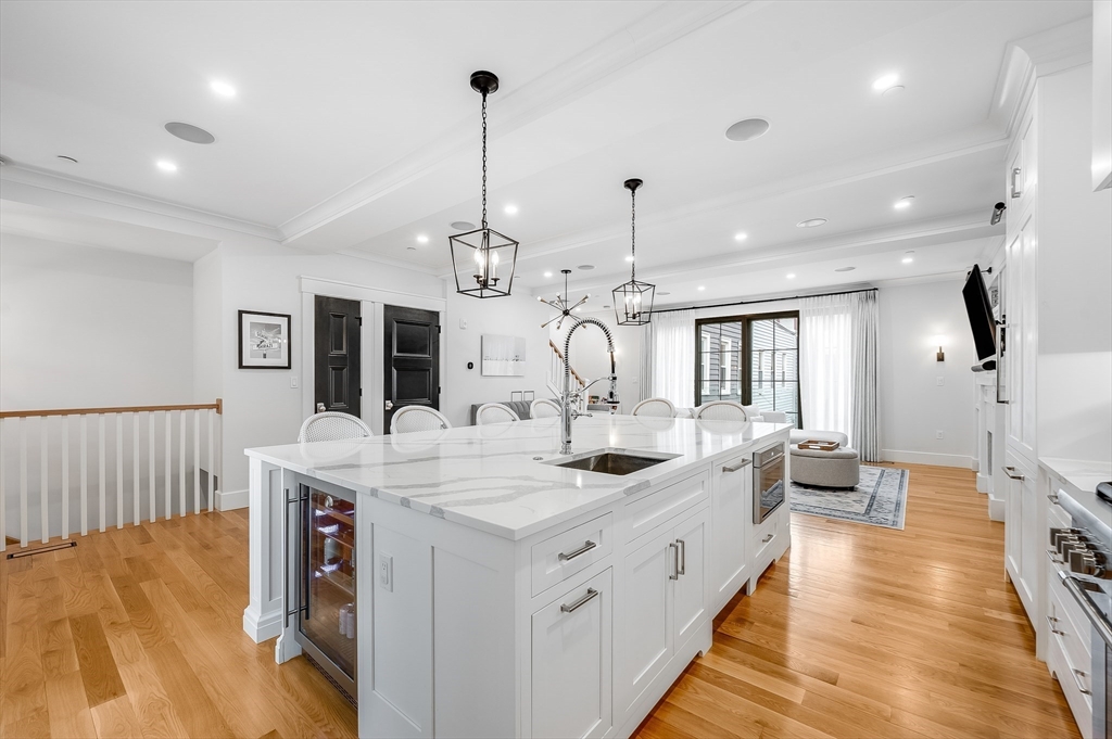 799 East 3rd Street, Unit 2 Boston, MA 02127 - Photo 7 of 40