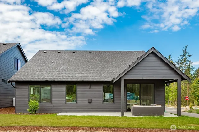 $629,000 | 252 Sweet Gum Drive, Blaine, WA 98230