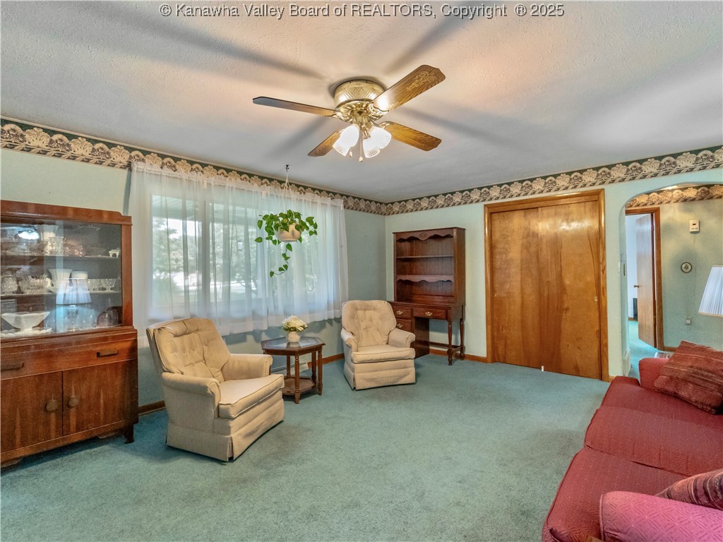 1430 Strawberry Road St. Albans, WV 25177 - Photo 11 of 39 Gallery Image 11