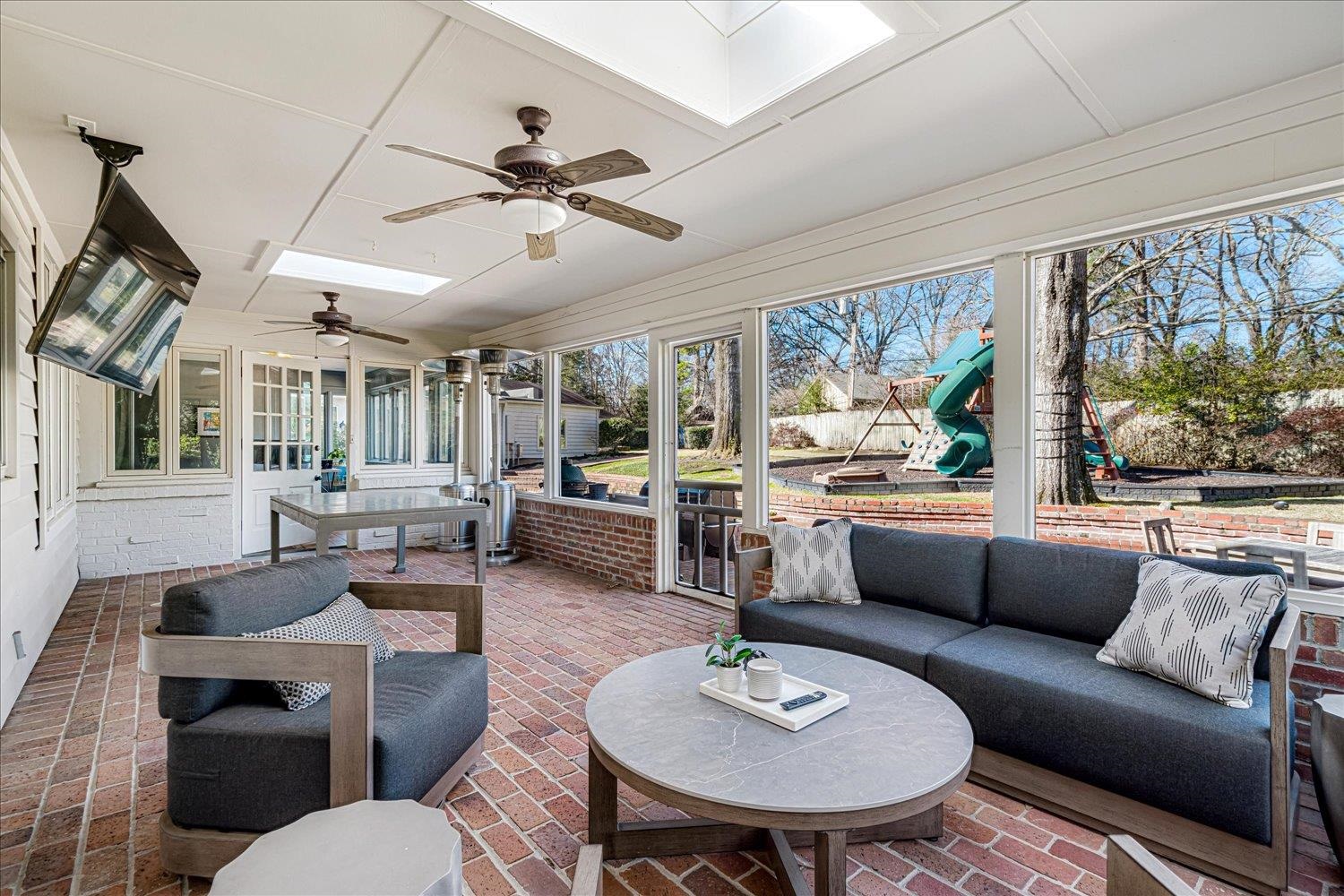 4160 Tuckahoe Road Memphis, TN 38117 - Photo 21 of 39