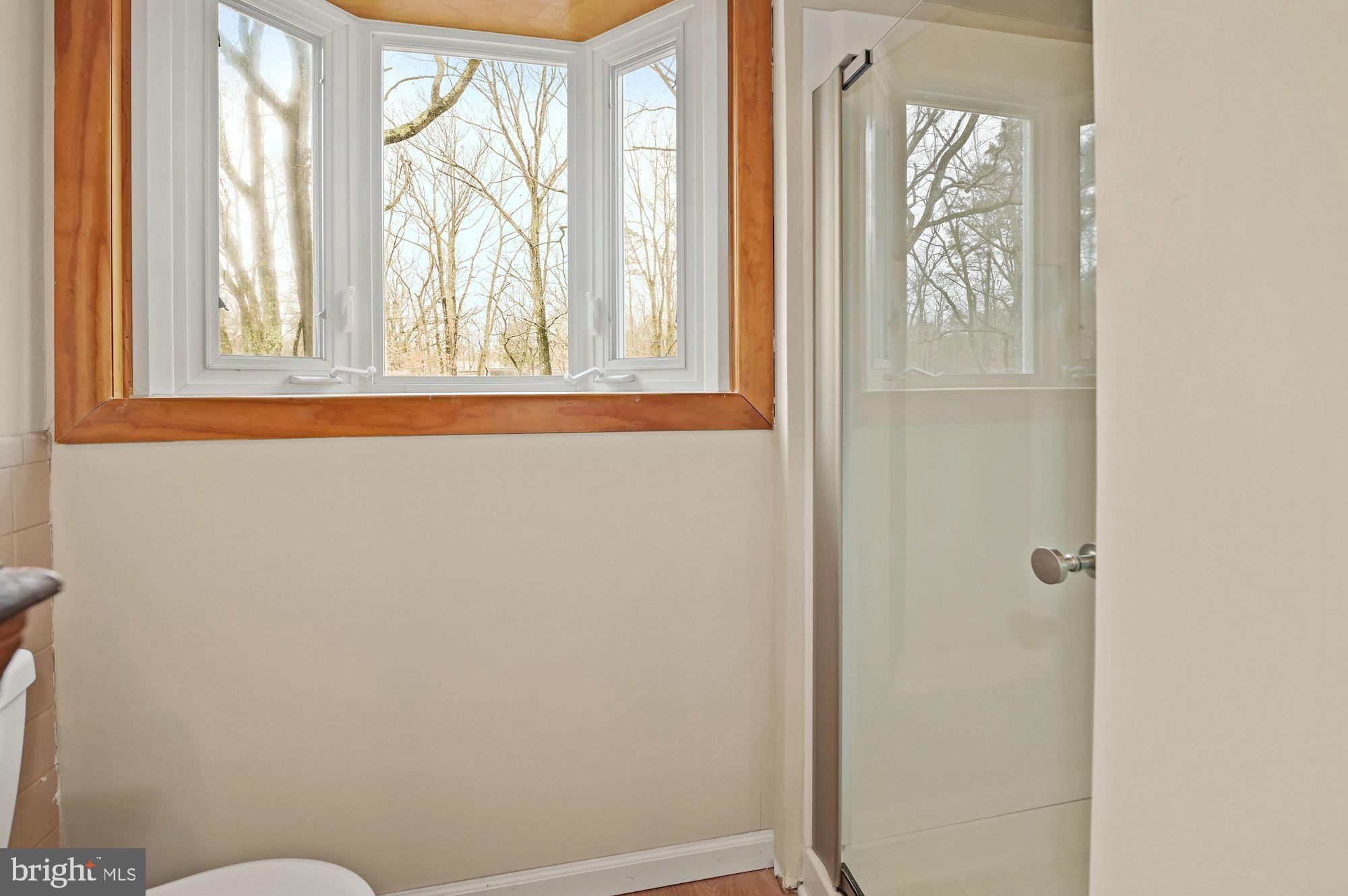 91 Hawkin Road Tabernacle, NJ 08088 - Photo 14 of 33 Full Bath with New stall shower