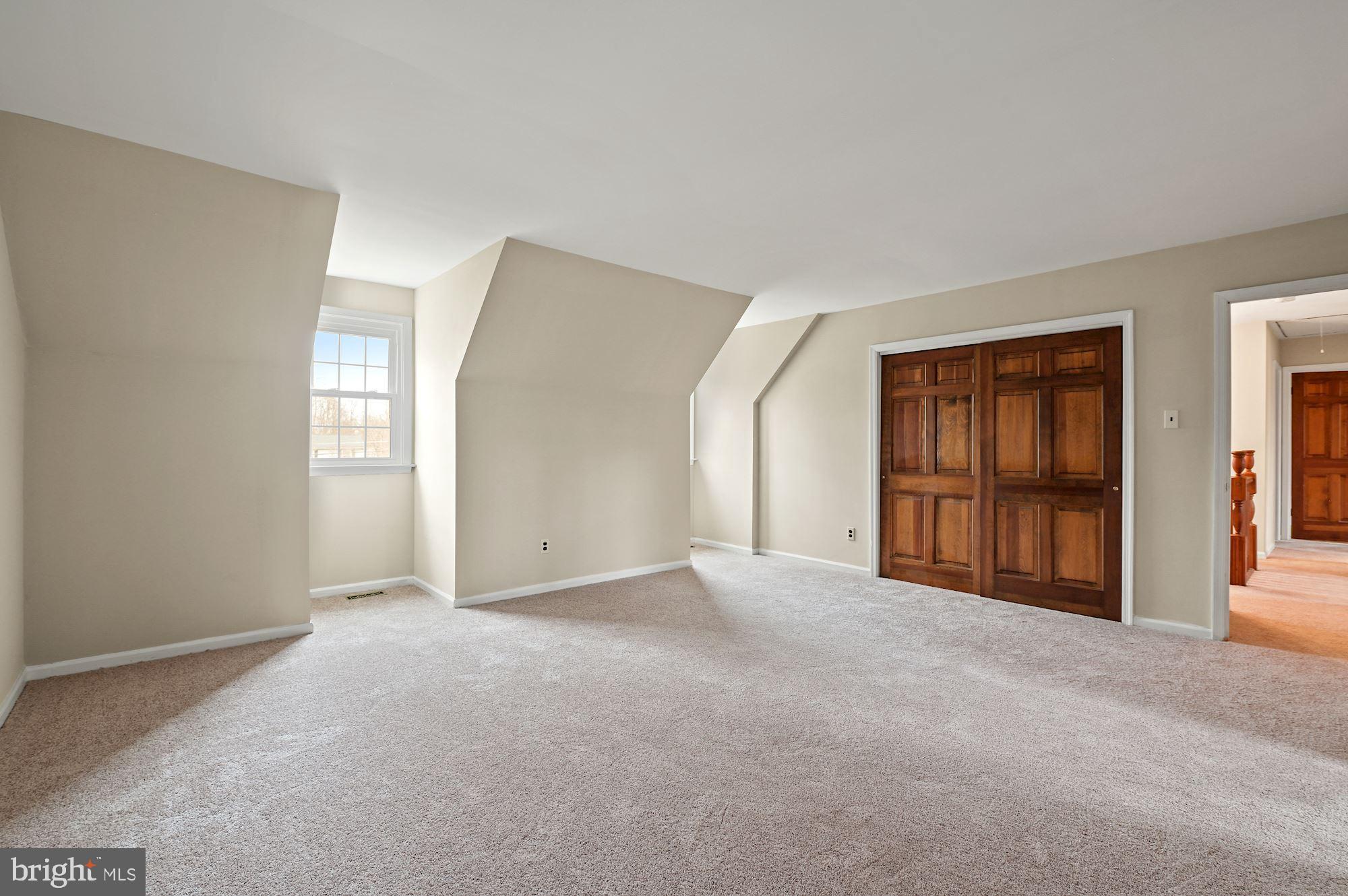 91 Hawkin Road Tabernacle, NJ 08088 - Photo 18 of 33 Primary Bedroom