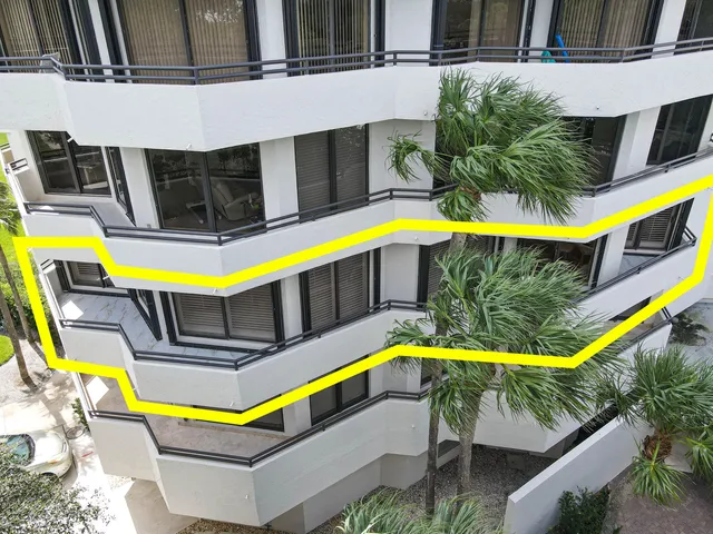 $799,000 | 3322 Casseekey Island Road, Unit 302, Jupiter, FL 33477